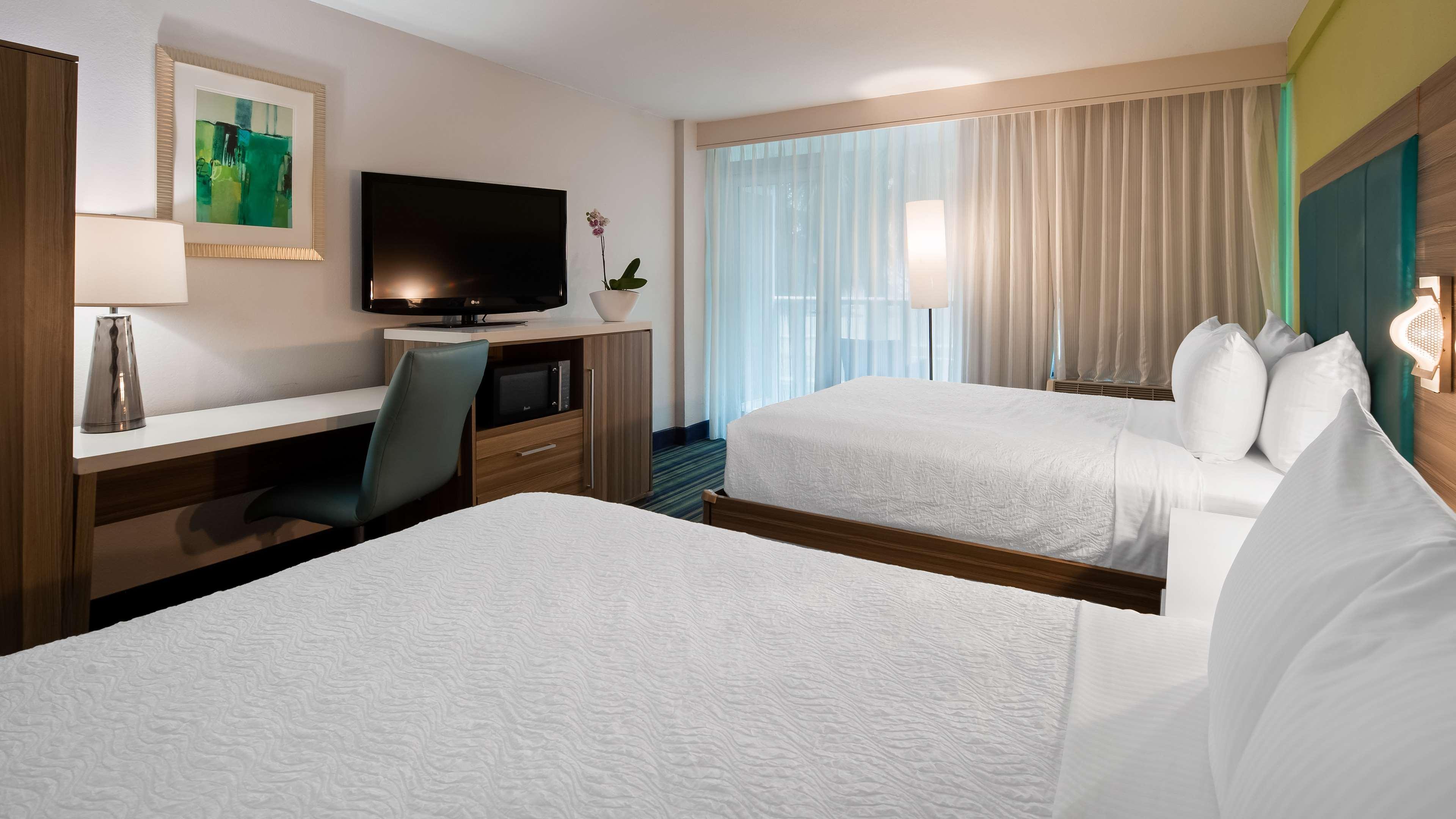 Best Western Plus Oceanside Inn Fort Lauderdale Exterior foto