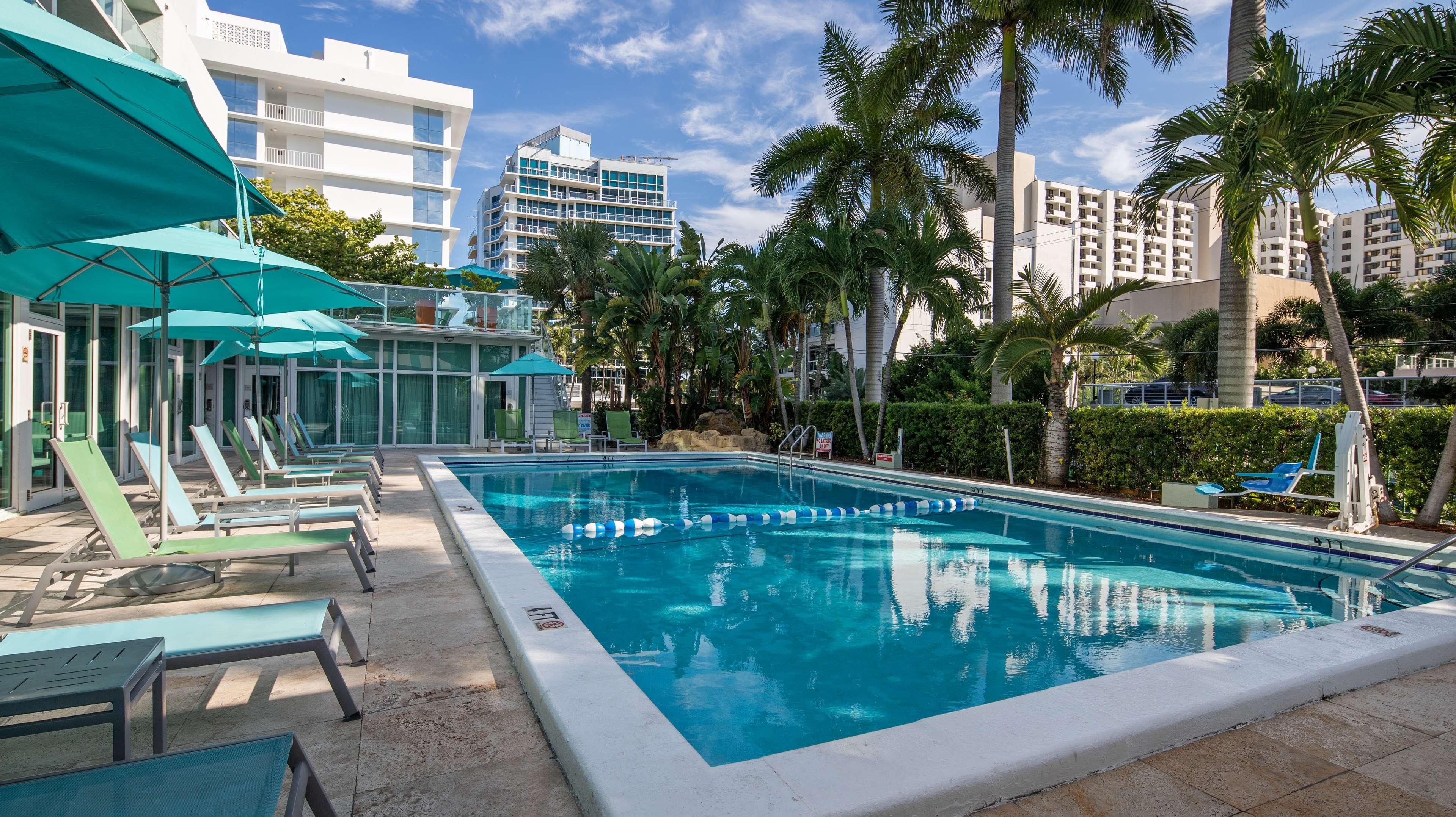 Best Western Plus Oceanside Inn Fort Lauderdale Exterior foto